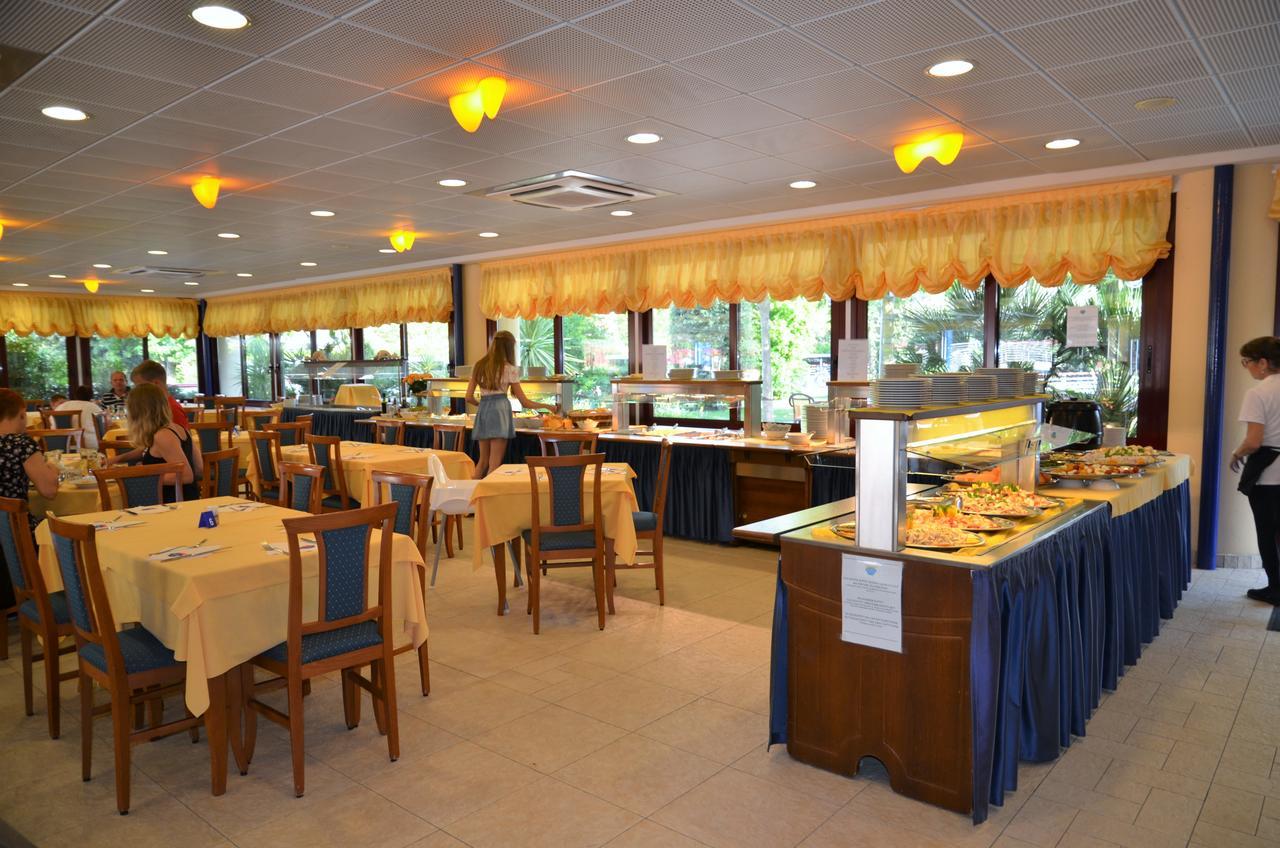Villaggio Planetarium Resort Bibione Dış mekan fotoğraf